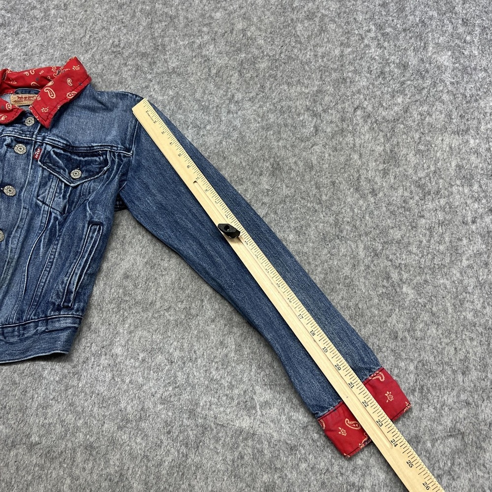 Levis Jacket Womens S Blue Denim Trucker Western Bandana Paisley Collar Cuffs - Picture 8 of 16